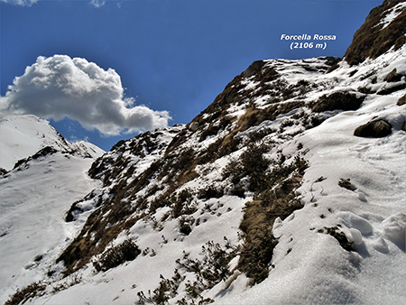 PASSO SAN SIMONE e FORCELLA ROSSA da San Simone-Baita Camoscio - 27apr22- FOTOGALLERY